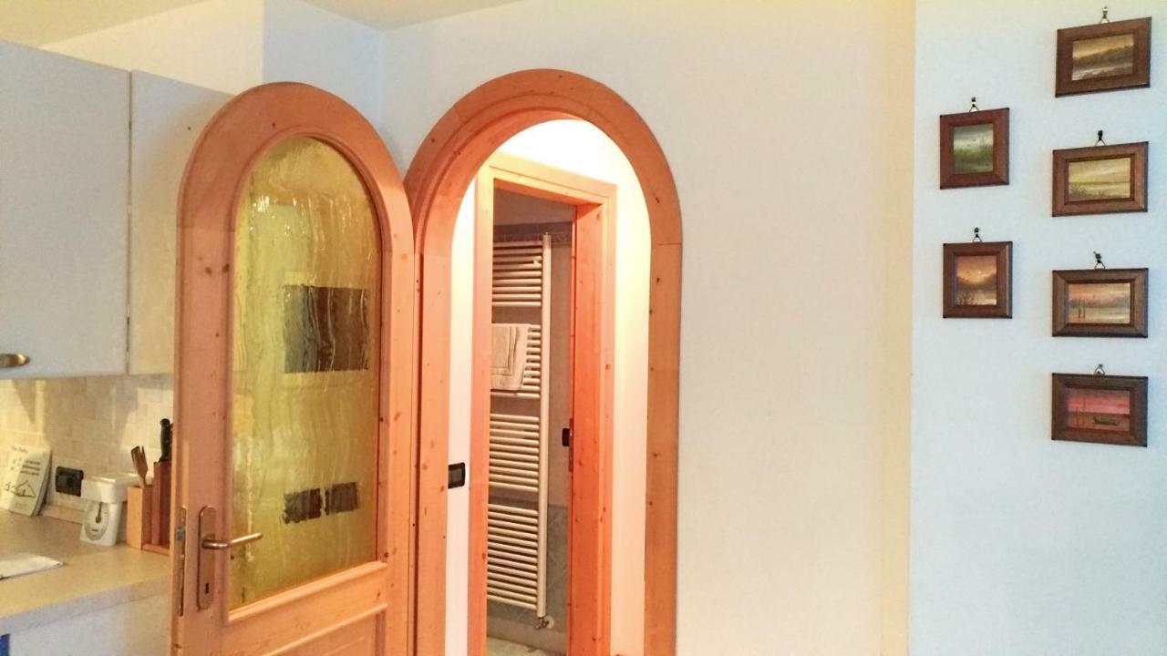 Casa Rossi Apartment Le Grazie  Luaran gambar