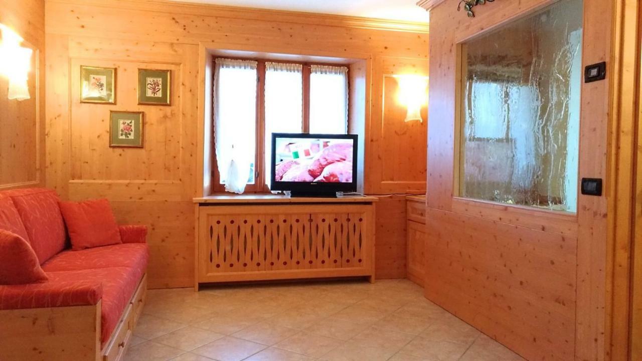 Casa Rossi Apartment Le Grazie  Luaran gambar