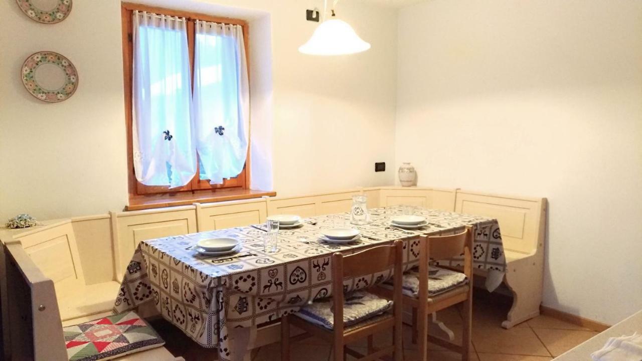 Casa Rossi Apartment Le Grazie  Luaran gambar