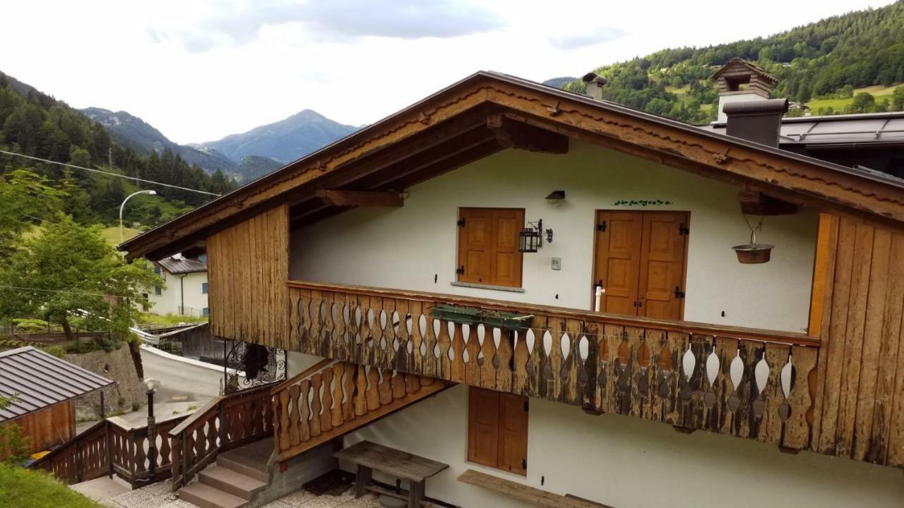 Casa Rossi Apartment Le Grazie  Luaran gambar